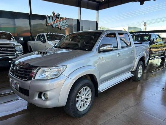 TOYOTA HILUX 3.0 SRV 4X4 CD 16V TURBO INTERCOOLER DIESEL 4P AUTOMÁTICO